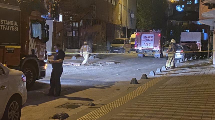 Sarıyer&rsquo;de korkutan patlama: Mahalleli sokağa d&ouml;k&uuml;ld&uuml;