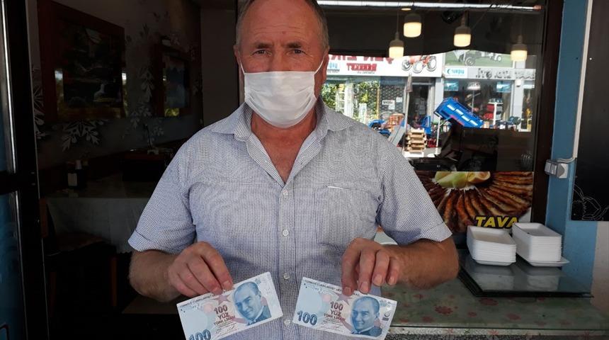 Hatalı basım 100 lirasını satışa &ccedil;ıkardı! Fiyatı dudak u&ccedil;uklattı