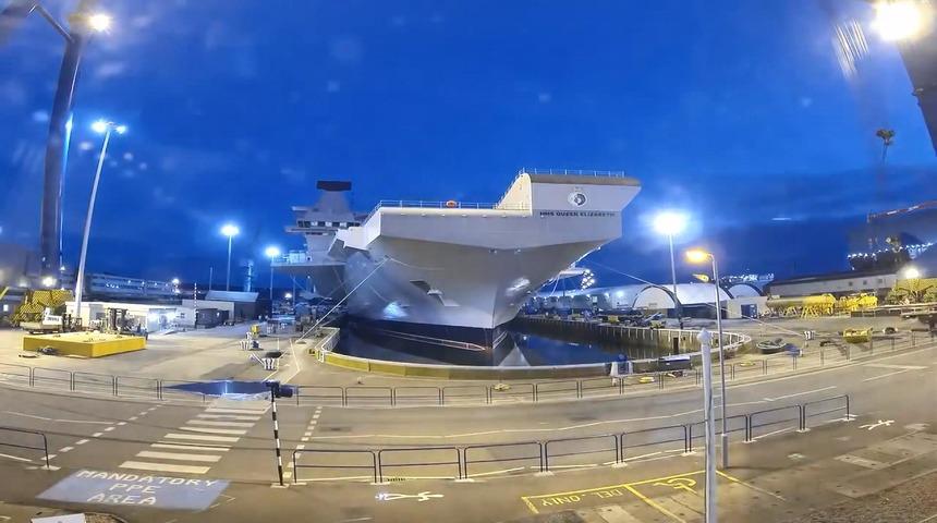 İngiliz u&ccedil;ak gemisinde koronavir&uuml;s alarmı! Gemi i&ccedil;inde karantina başladı