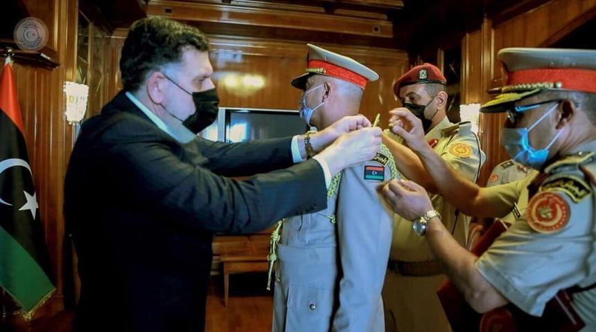 Korgeneral Muhamed El-Haddad, Libya ordusu Genelkurmay Başkanı olarak göreve başladı