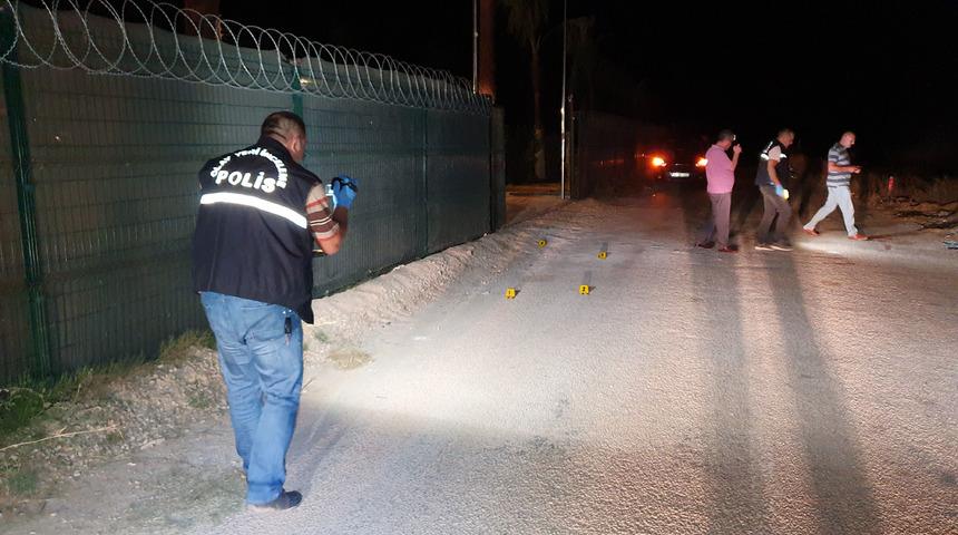 Adana'da iki grup arasında silahlı kavga! Yaralılar var