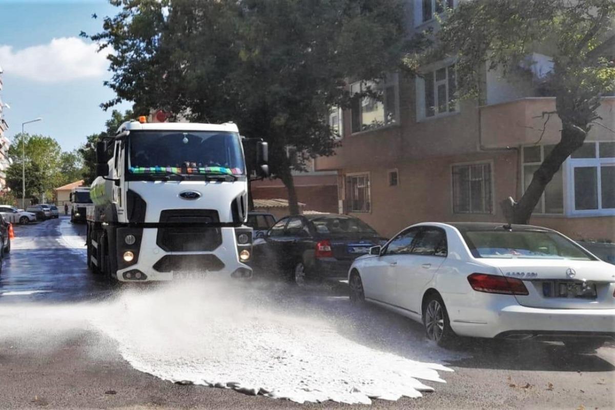 Salgınla m&uuml;cadele tavizsiz s&uuml;r&uuml;yor