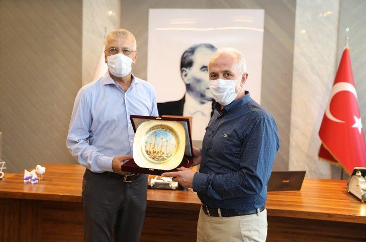 Gültak ve Tarhan bir araya gelerek fikirleri paylaştı G4