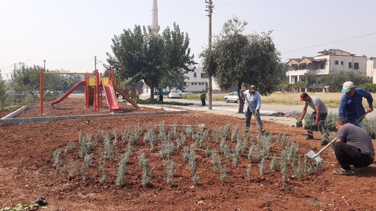 Kozan&rsquo;da parklar yenileniyor