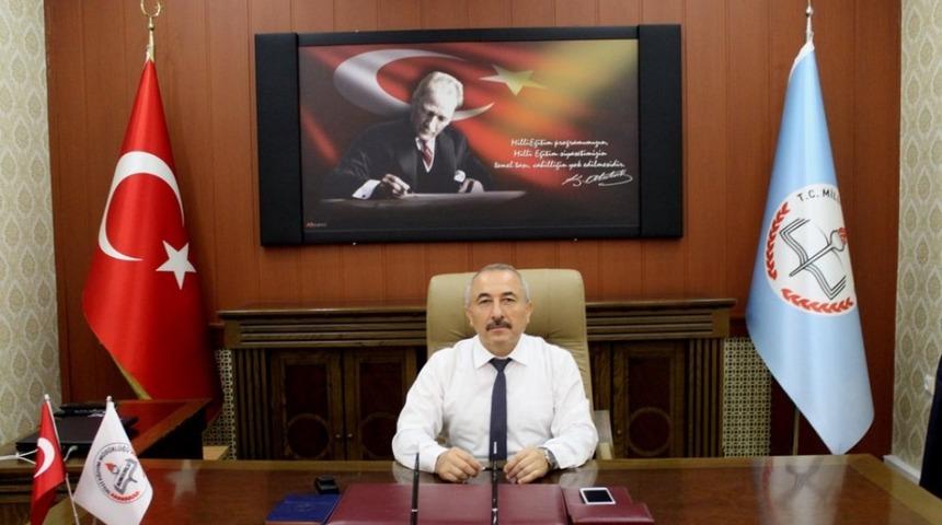 Sungurlu Milli Eğitim M&uuml;d&uuml;r&uuml; g&ouml;revine başladı