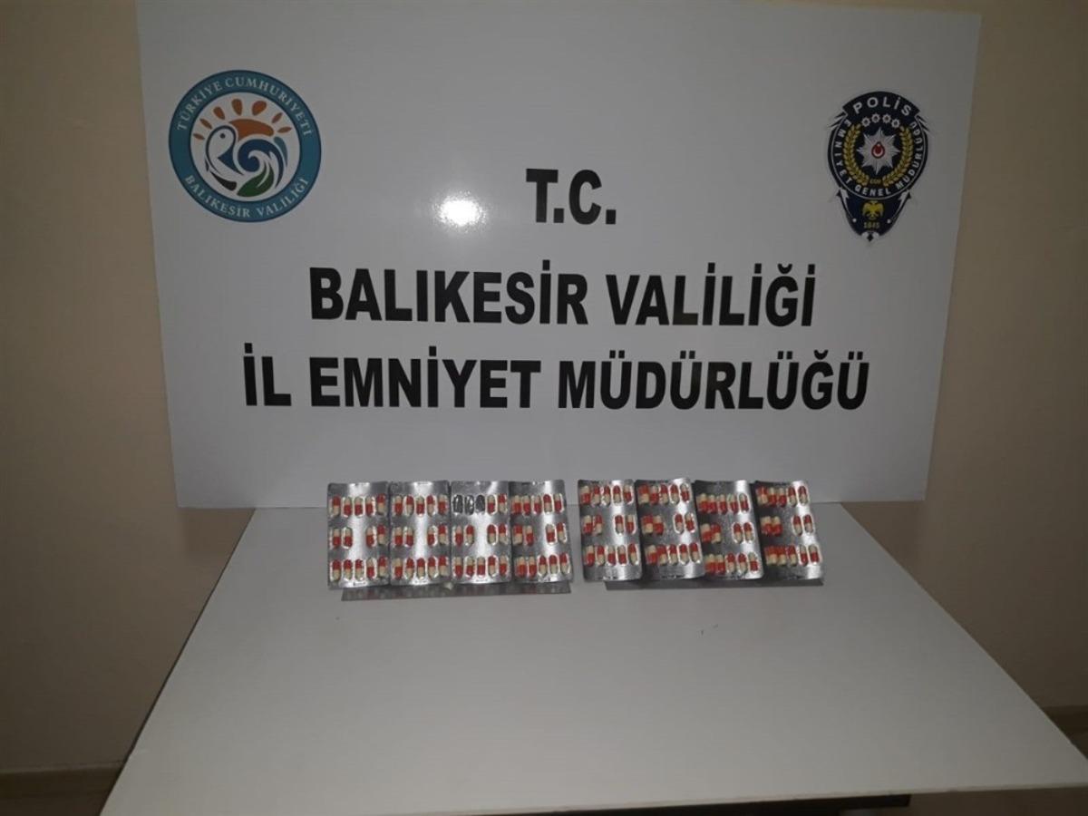 Balıkesir&rsquo;de polisten uyuşturucu operasyonu