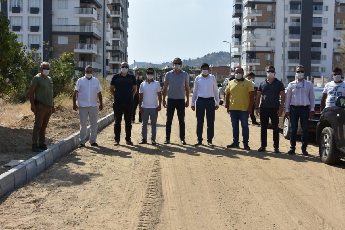 Nazilli Belediyesi&rsquo;nden 82 mahallede yol hamlesi