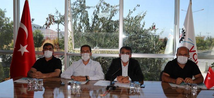 Başkan Aslan gazetecilerle bir araya geldi G1