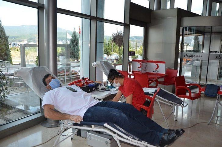 MEDİKAR Hastanesinden kan bağışı kampanyası G3