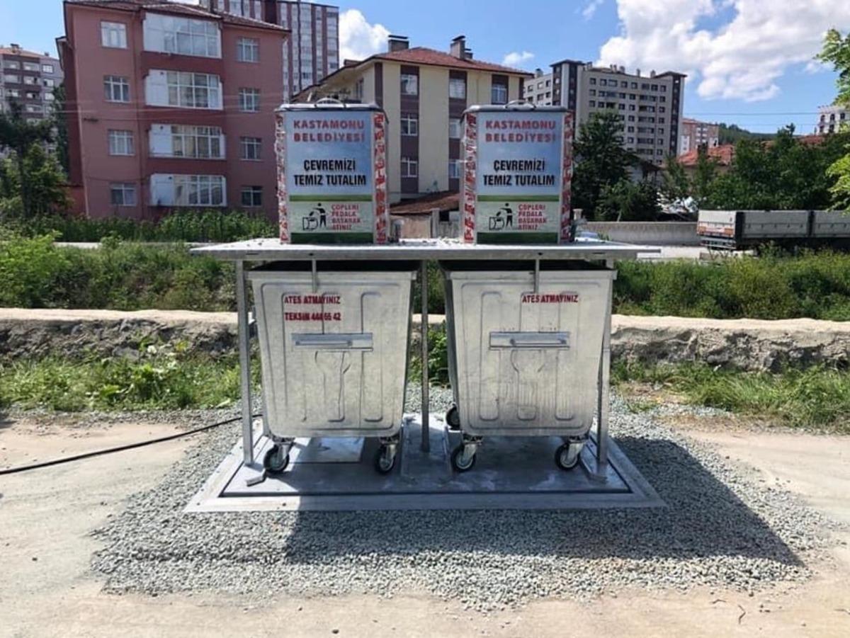 Kastamonu&rsquo;da &ccedil;&ouml;p konteynerleri yer altına alınıyor