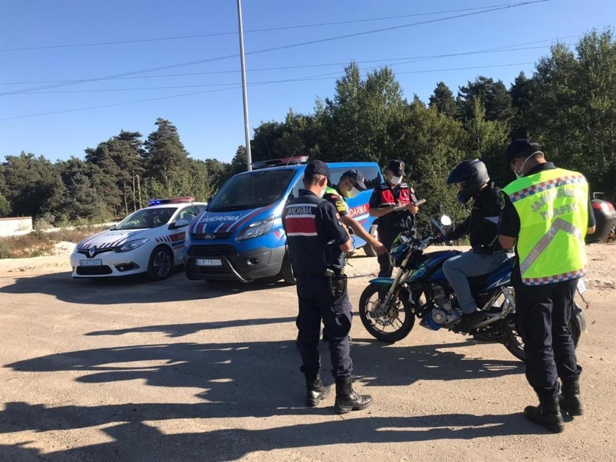 Balıkesir&rsquo;de Jandarmadan motosikletlere &ouml;zel denetim