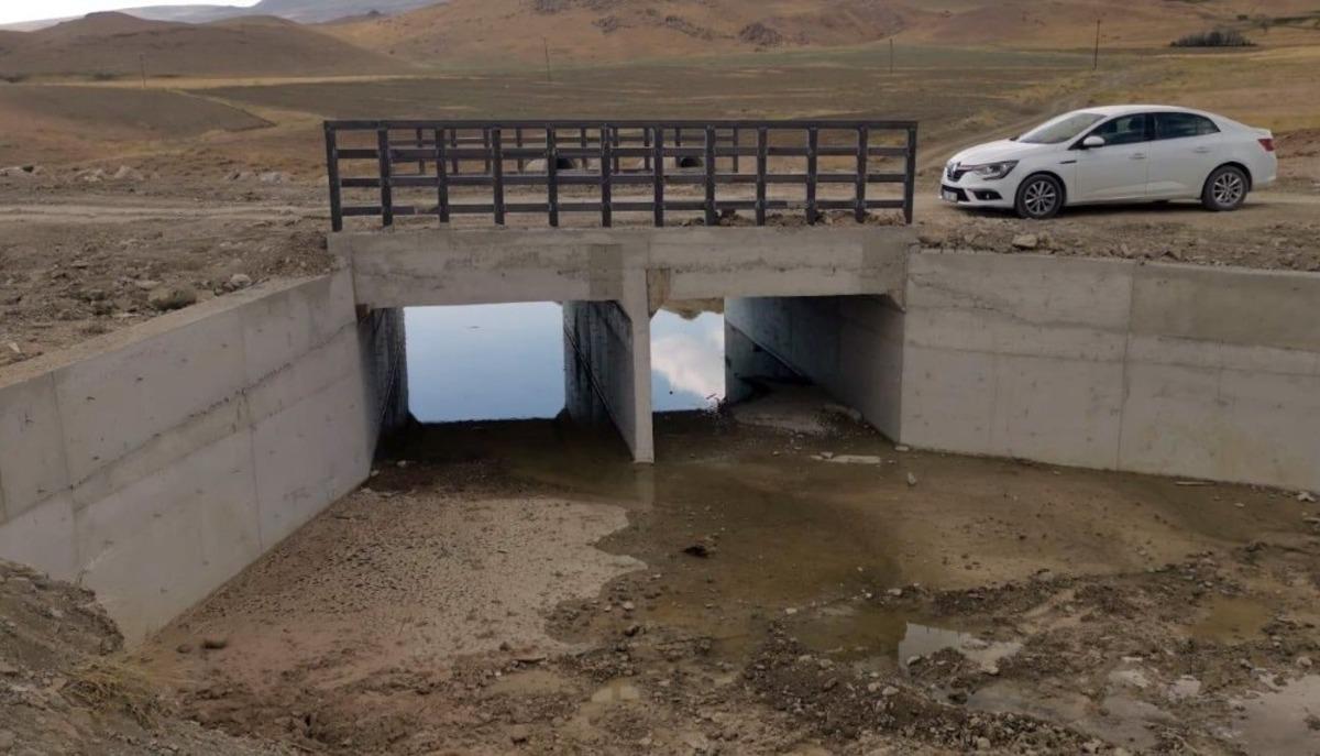 Van B&uuml;y&uuml;kşehir Belediyesi 8 k&ouml;pr&uuml;n&uuml;n yapımını tamamladı