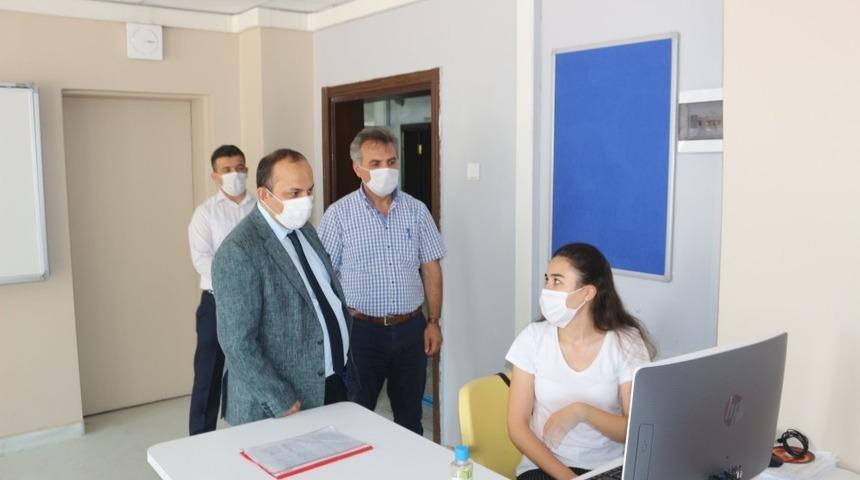 Kaymakam Şen, EBA Canlı Sınıf&rsquo;ta &ouml;ğrencilerle buluştu