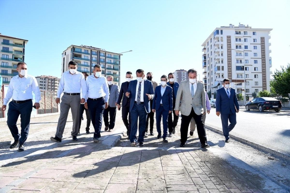 Malatya&rsquo;da yol yapım &ccedil;alışmaları son s&uuml;rat