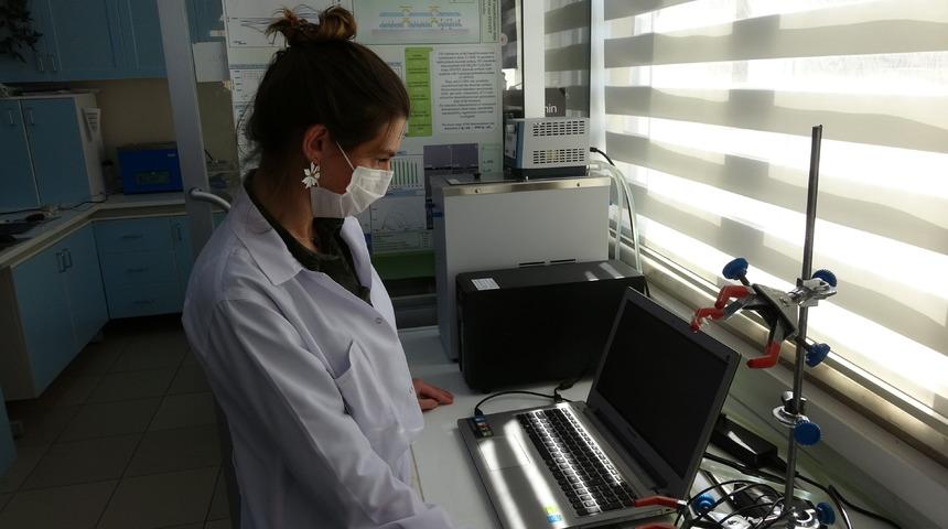 8 dakikada sonuç veriyor! Türk bilim insanlarından çift antikorlu Covid-19 tanı kiti