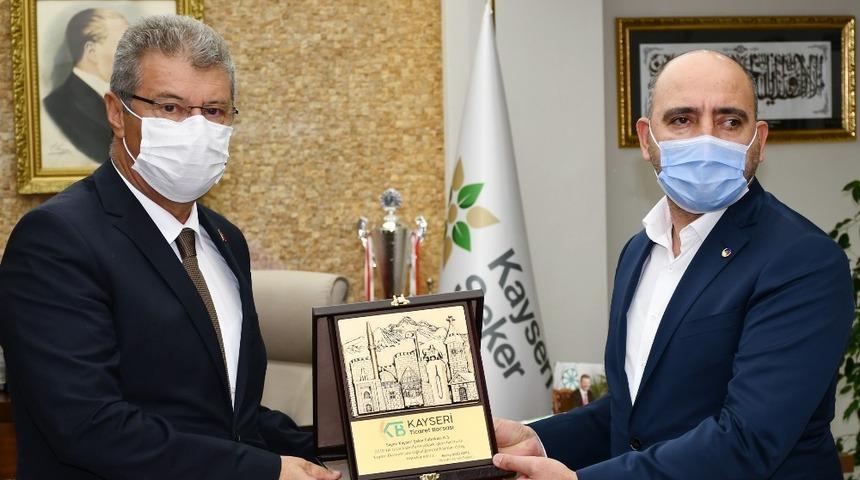 Kayseri Ticaret Borsası en &ccedil;ok tescil yaptıran &uuml;yelerini &ouml;d&uuml;llendirdi