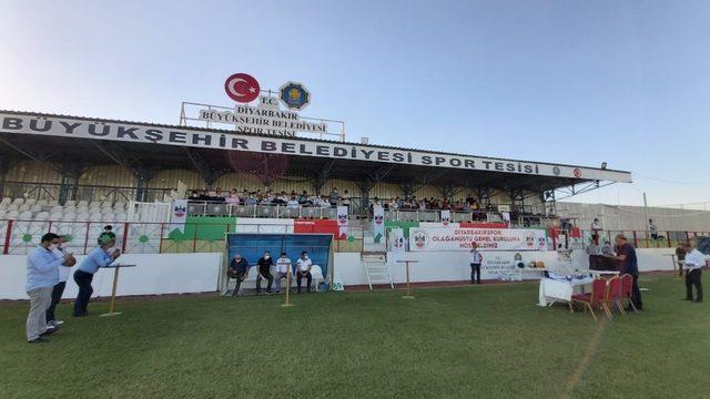 Diyarbakırspor’un yeni başkanı ve yönetimi belli oldu