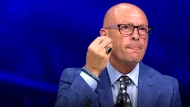 MEB, Erol Mütercimler hakkında yasal süreç başlattı 