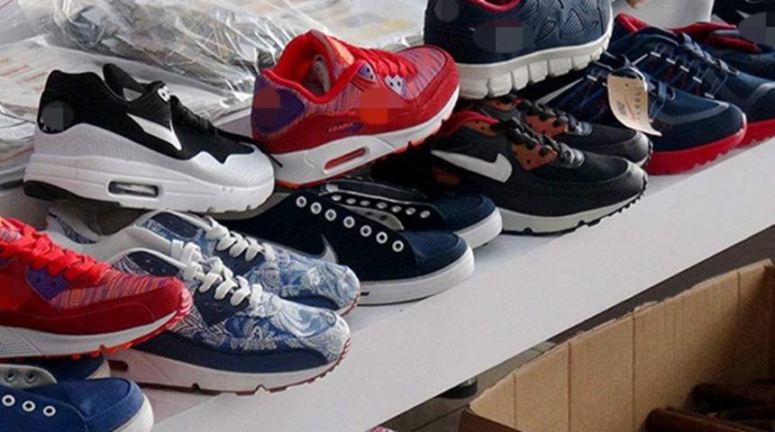 Silivri'de 250 bin TL değerinde ka&ccedil;ak ayakkabı operasyonu