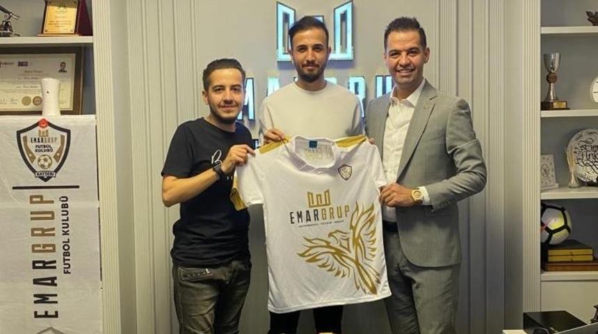 Emre &Ouml;zden imzayı attı