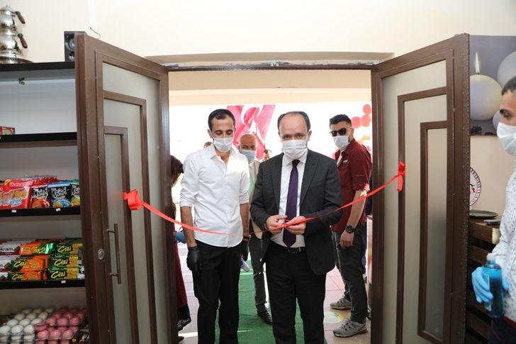 Kaymakam Solak kafe açılışına katıldı G4