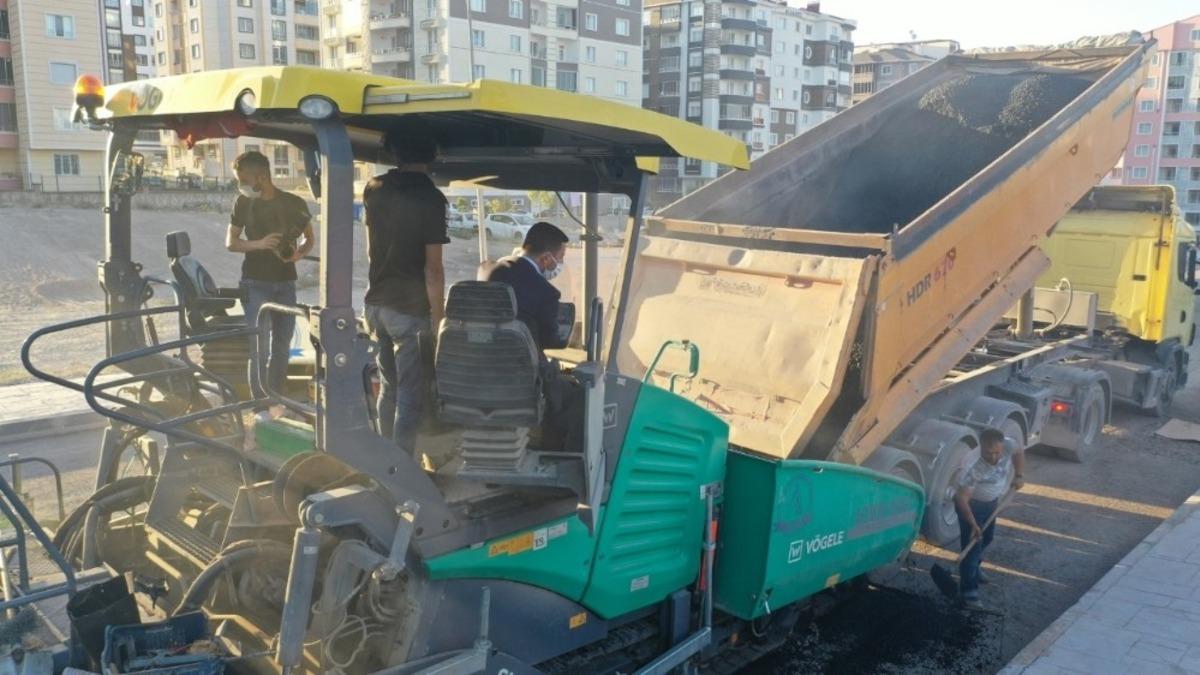 Vatan caddesinde sıcak asfalt serimi başladı