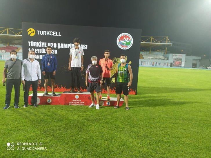 Vanlı atletler Türkiye şampiyonasından madalyayla döndüler G2