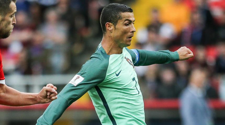 Cristiano Ronaldo tarih yazmaya devam ediyor