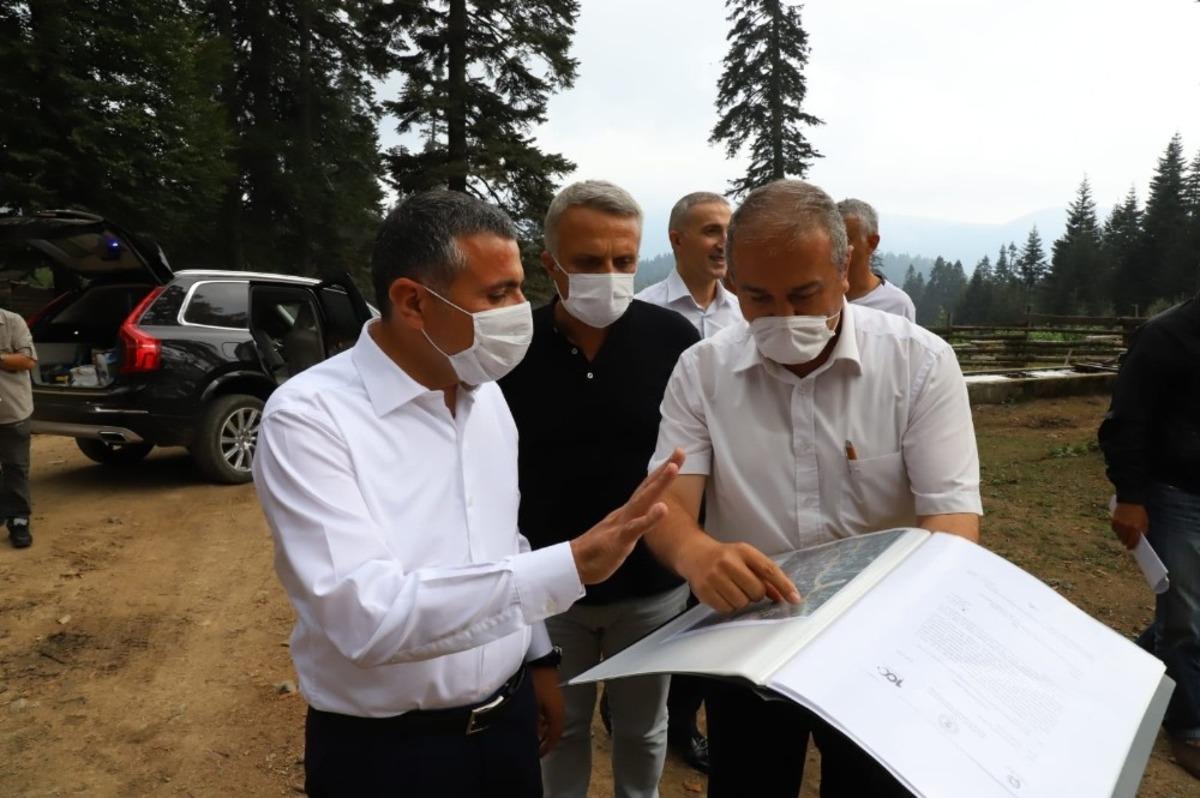 Samandere yolunda Vali Atay&rsquo;dan inceleme