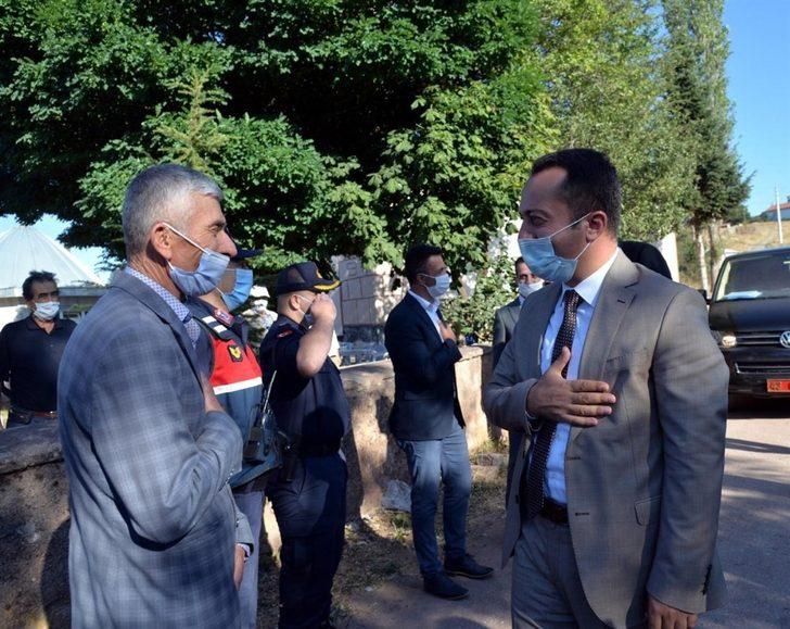 Valiler, "Dombayçayır Köyü Mera Islah ve Amenajmanı" projesini yerinde incelemeleri G3