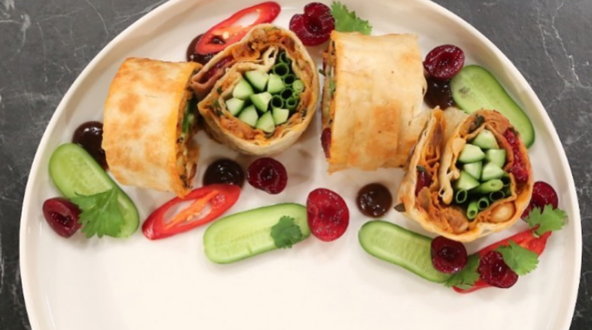 Masterchef Somer Sivrioğlu&rsquo;ndan &Ouml;rdek G&ouml;zleme tarifi! Masterchef &Ouml;rdek G&ouml;zleme nasıl yapılır? İşte Somer Sivrioğlu&rsquo;ndan &Ouml;rdek G&ouml;zleme!