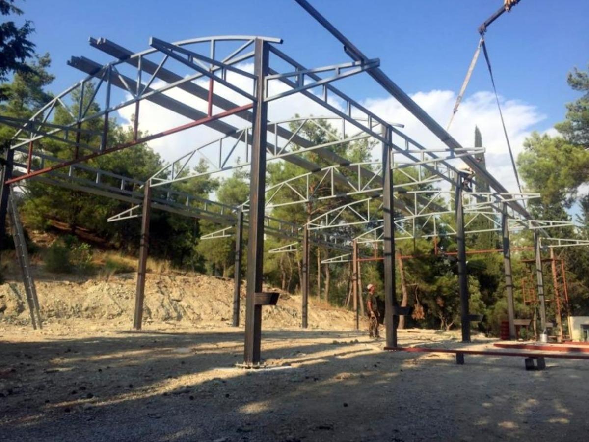 Manavgat Belediyesi&rsquo;nden Gen&ccedil;ler ve &Ccedil;ardak&rsquo;a &ccedil;ok ama&ccedil;lı kapalı alan