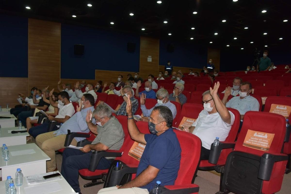 Aliağa Belediyesi kiracılarına kira artışı yapmayacak