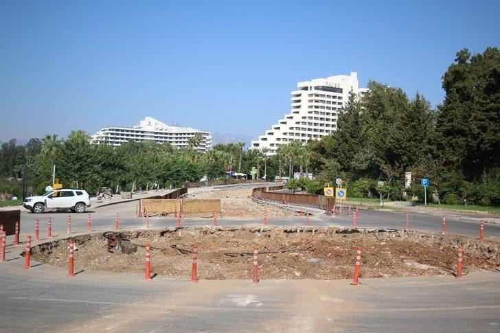 3. Etap Raylı Sistem çalışması Konyaaltı Caddesi’ne ulaştı G2