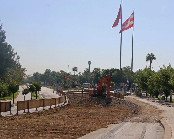 3. Etap Raylı Sistem çalışması Konyaaltı Caddesi’ne ulaştı G4