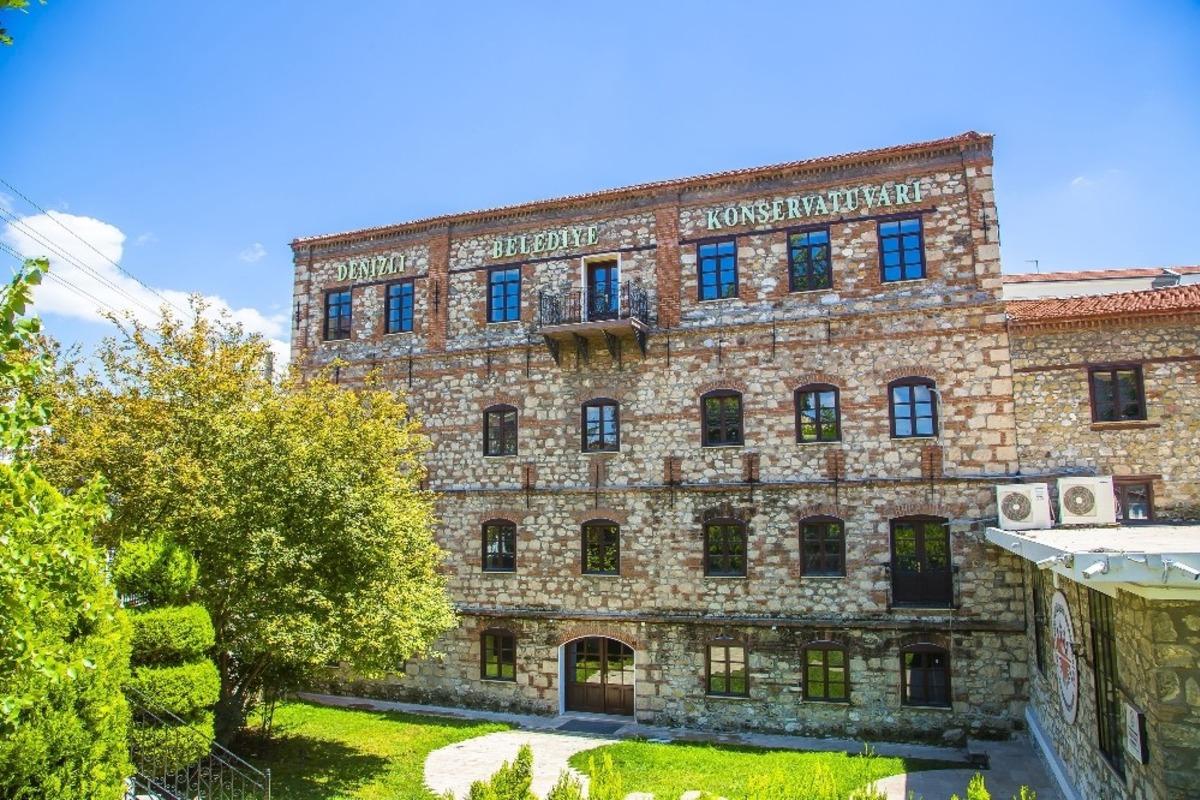 Denizli&rsquo;de onlarca tarihi yapı yok olmaktan kurtarıldı