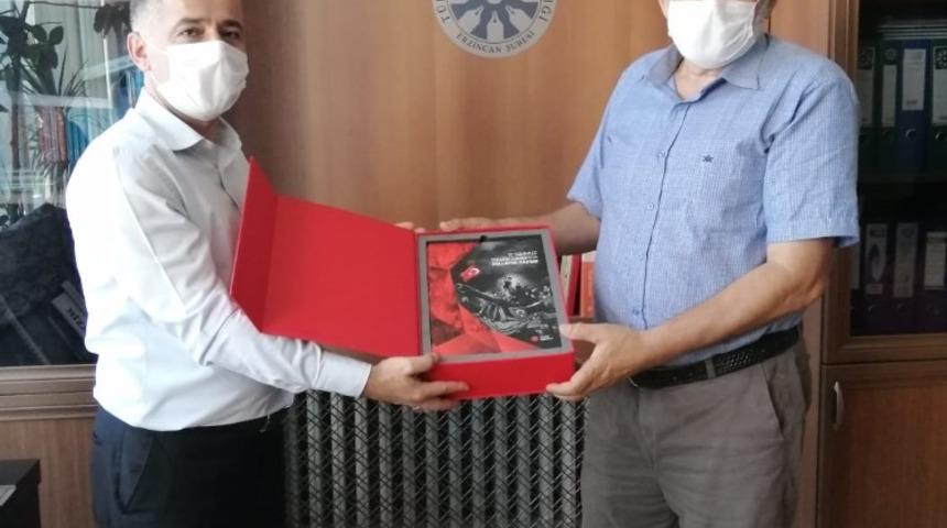 Cumhurbaşkanlığı İletişim Başkanlığı Erzincan B&ouml;lge M&uuml;d&uuml;r&uuml; Tekin&rsquo;den TYB&rsquo;ye ziyaret