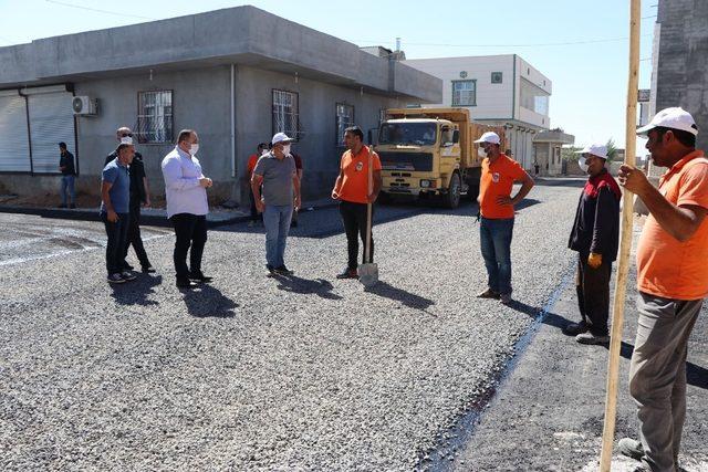 Viranşehir’de yol yapım çalışmaları sürüyor