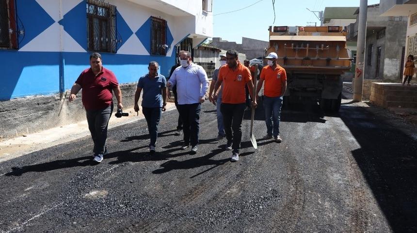 Viranşehir&rsquo;de yol yapım &ccedil;alışmaları s&uuml;r&uuml;yor