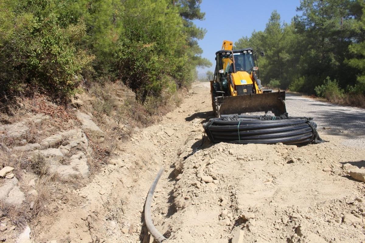 Manavgat Yukarı Işıklar&rsquo;ın su sorunu &ccedil;&ouml;z&uuml;me kavuşacak