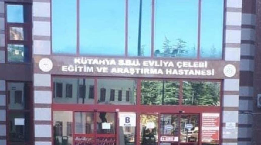 Korona vir&uuml;s&uuml; yendi, hastalığın tetiklediği solunum yetmezlğinden vefat etti