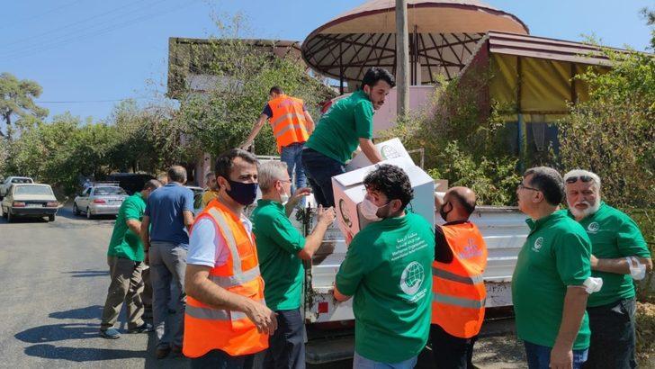 Kozan’da yangın bölgesine yardımlar sürüyor G3