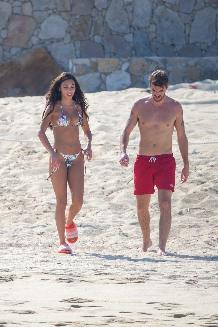 Chantel Jeffries tatili fırsat bildi G5