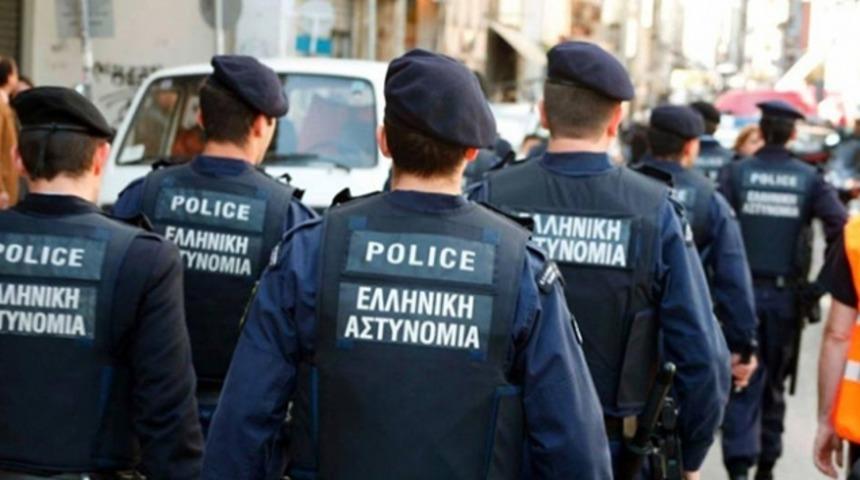 Yunanistan'ın Meis Adası'nda iki Alman gazeteci "casusluk" ş&uuml;phesiyle g&ouml;zaltına alındı