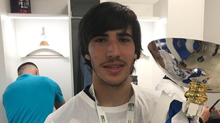 Serie A ekibi Milan, Sandro Tonali'yi kiraladı