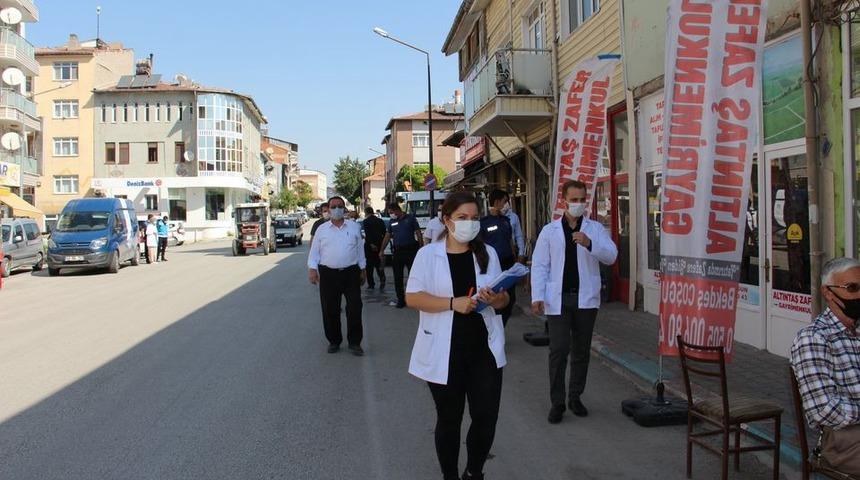 Altıntaş il&ccedil;e pazarı kapatıldı