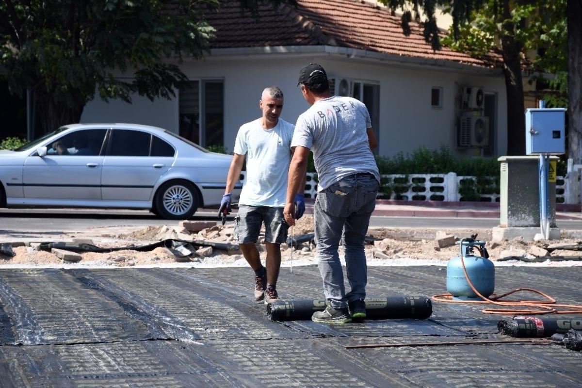 Kemer Atat&uuml;rk Parkı&rsquo;nda &ccedil;alışma başladı