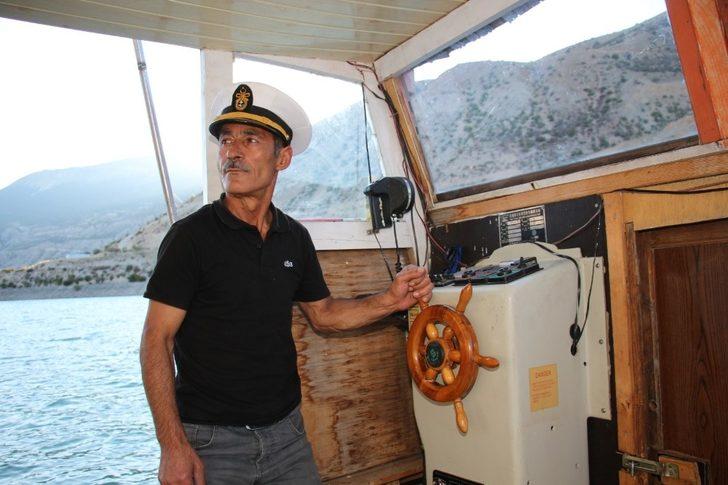 Tortum Gölünün Obama  Kaptanı G1