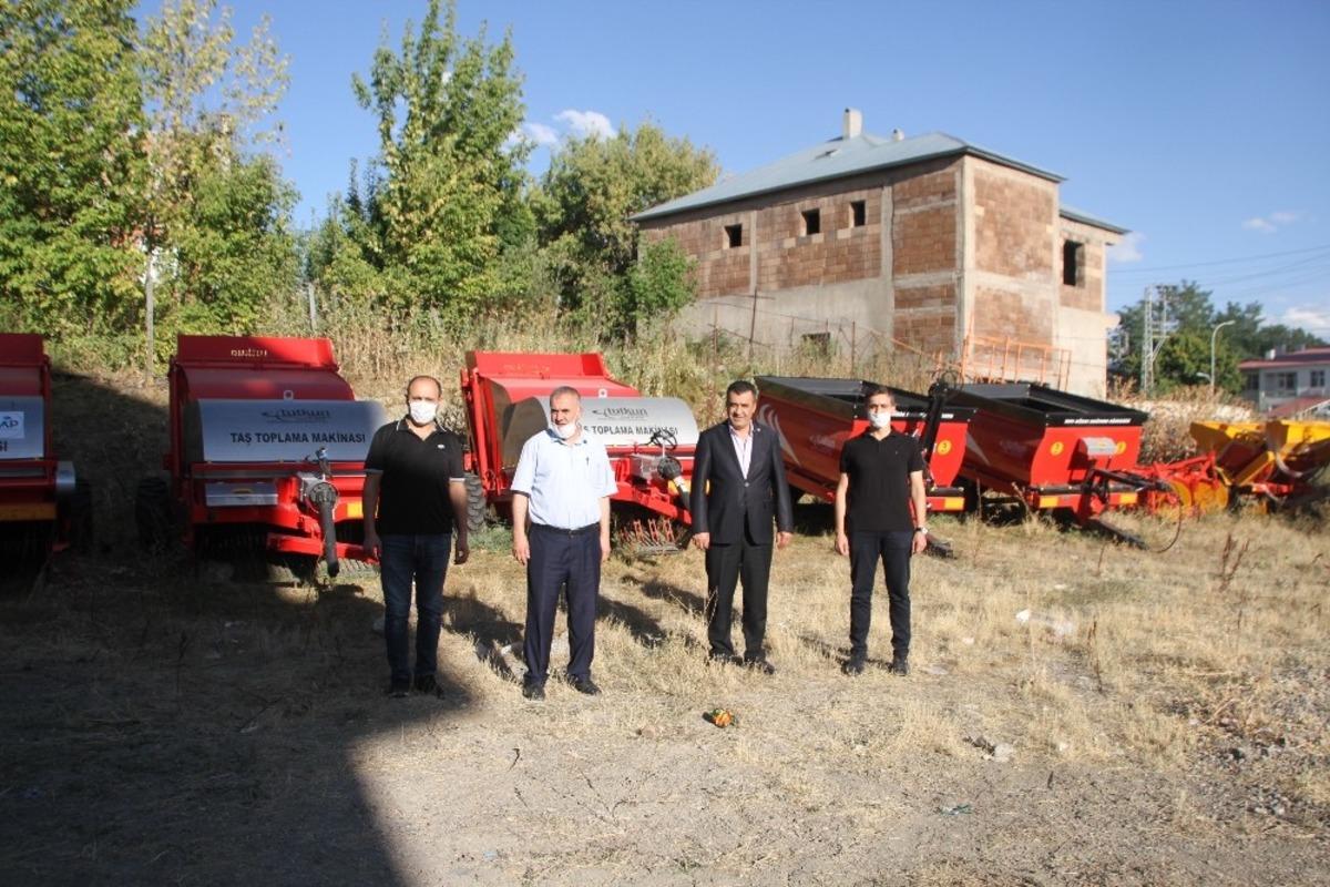 Tarım ve Orman İl M&uuml;d&uuml;r&uuml; Aydın, Malazgirt Ziraat Odasını ziyaret etti