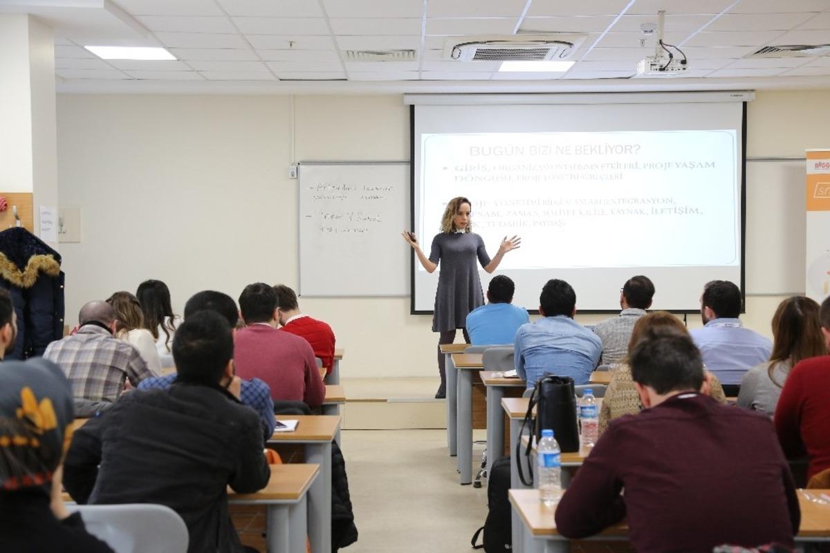 HK&Uuml; girişimcilerinin T&Uuml;BİTAK BiGG başarısı